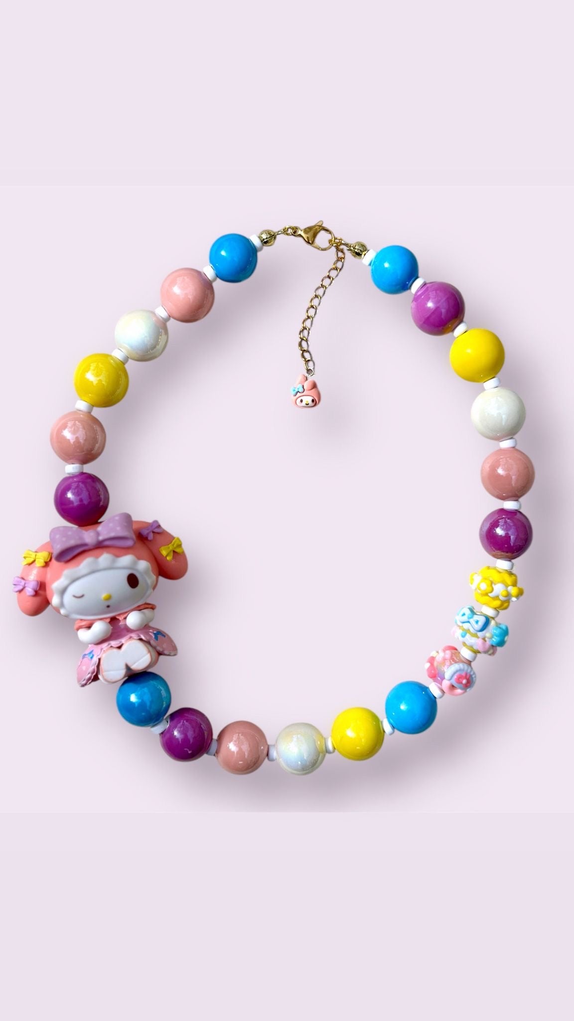 Collana MyMelody Rainbow Wink di nuovo disponibile fra 10 giorni