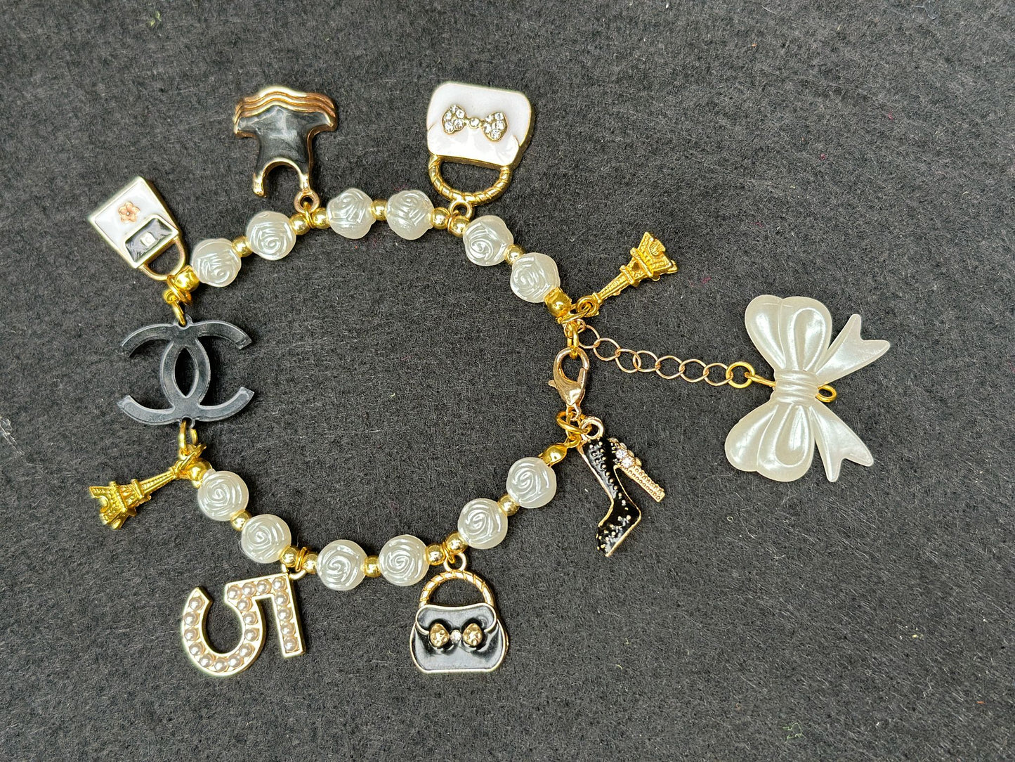 Collarina White Rose(Prezzo su richiesta, personalizzabile)