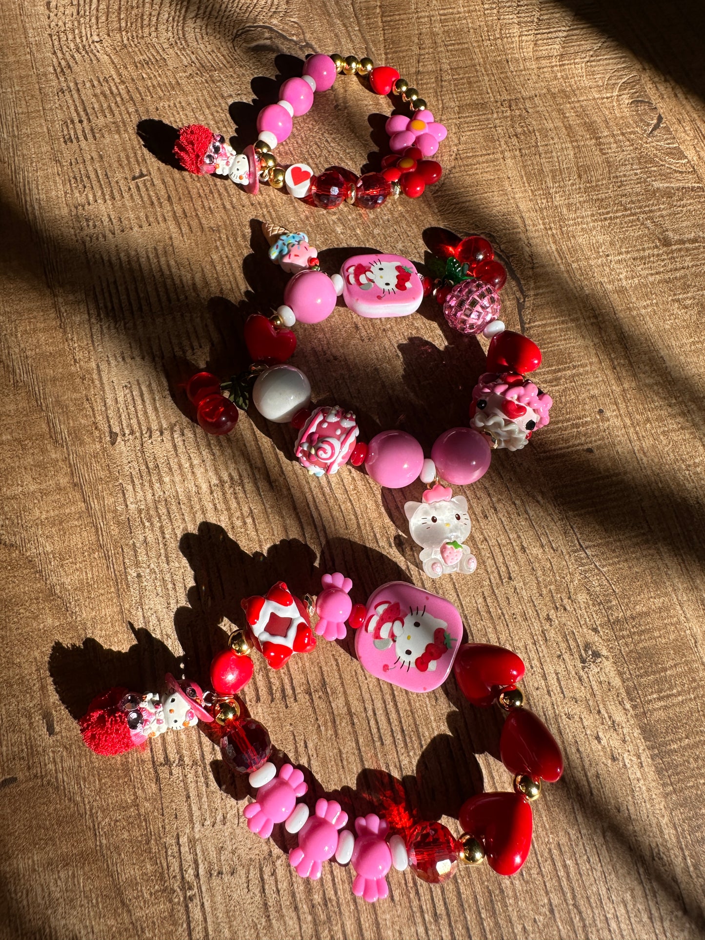 Red pink hallo kitty
