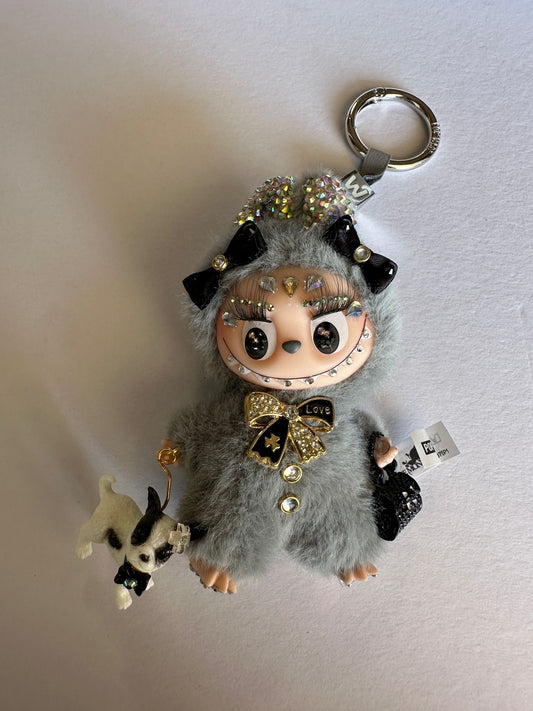 Charmbag Pin for Love grey