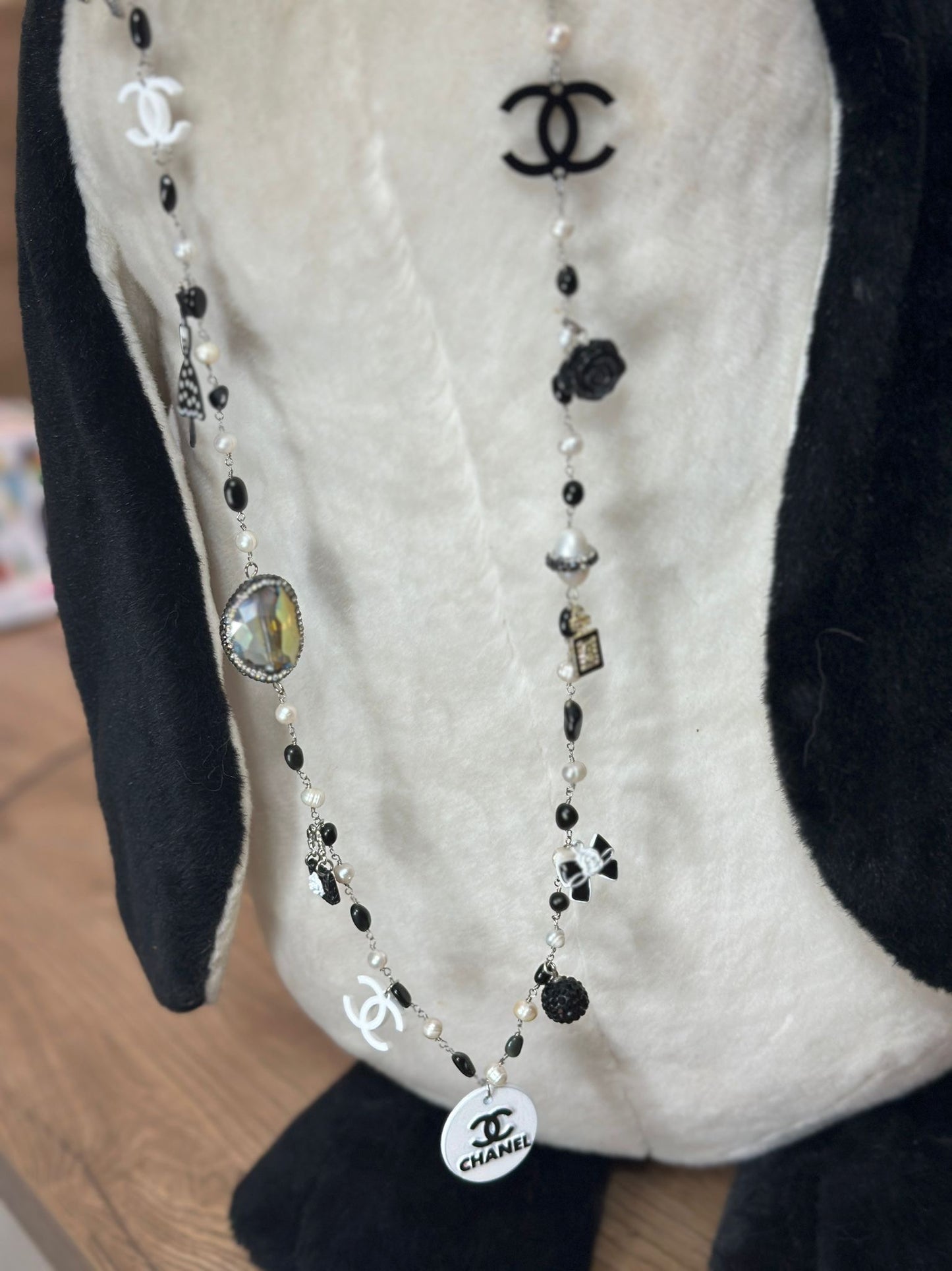 Collana Versatile Nera